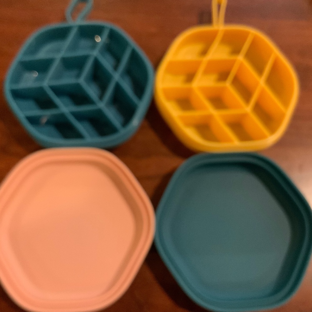 2 Hubee beehive/honeycomb mini ice trays; Alltrue/Causebox item; new in box